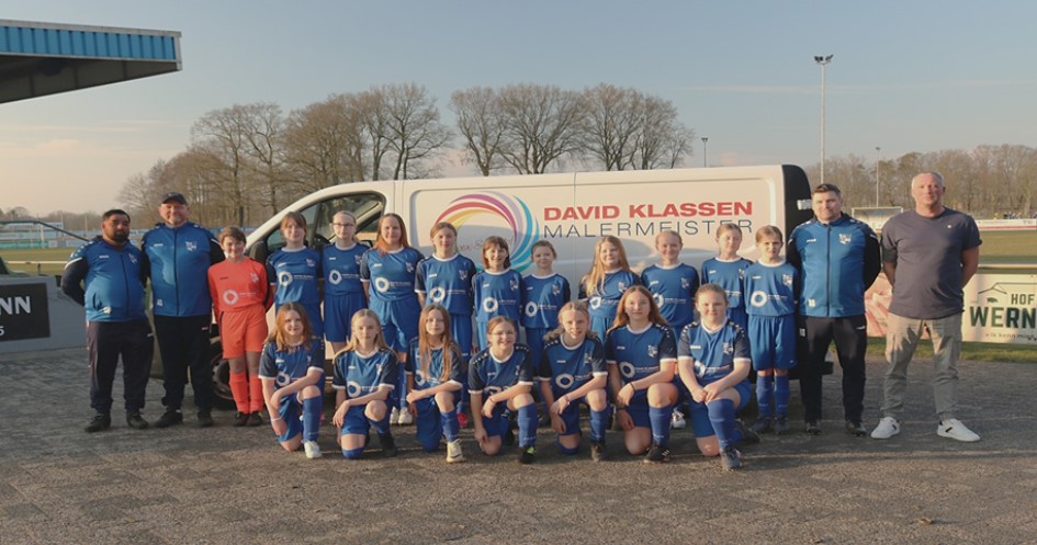 David Klassen sponsort unsere D-Juniorinnen 