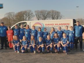 David Klassen sponsort unsere D-Juniorinnen