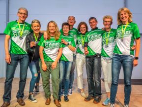 Emotionaler SixDays-Zieleinlauf für SCA-Ausdauersportler