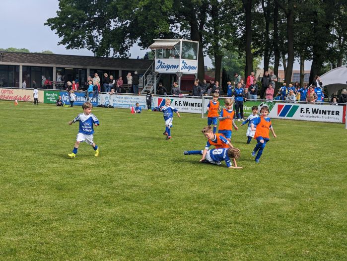 Unfair gestoppt: J. Neumann revanchiert sich mit vielen Toren