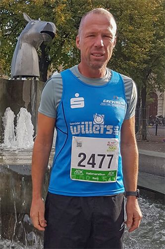 Harry Busch beim Bremer Halbmarathon erfolgreich