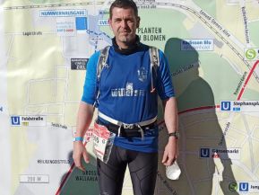 Altenrheiner Läufer beim Hamburg-Marathon und Rheiner Bahnlauf-Meeting