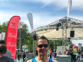 Laufstrecke durch alte Zechensiedlungen und vorbei an Fördertürmen und Industriekultur