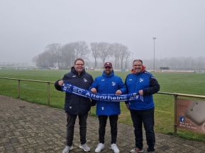 A-Junioren: Vorzeitige Verlängerung mit Fleege